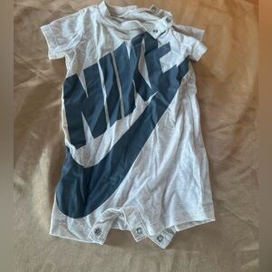 Nike Light Gray Tee with Bold Logo 3 m